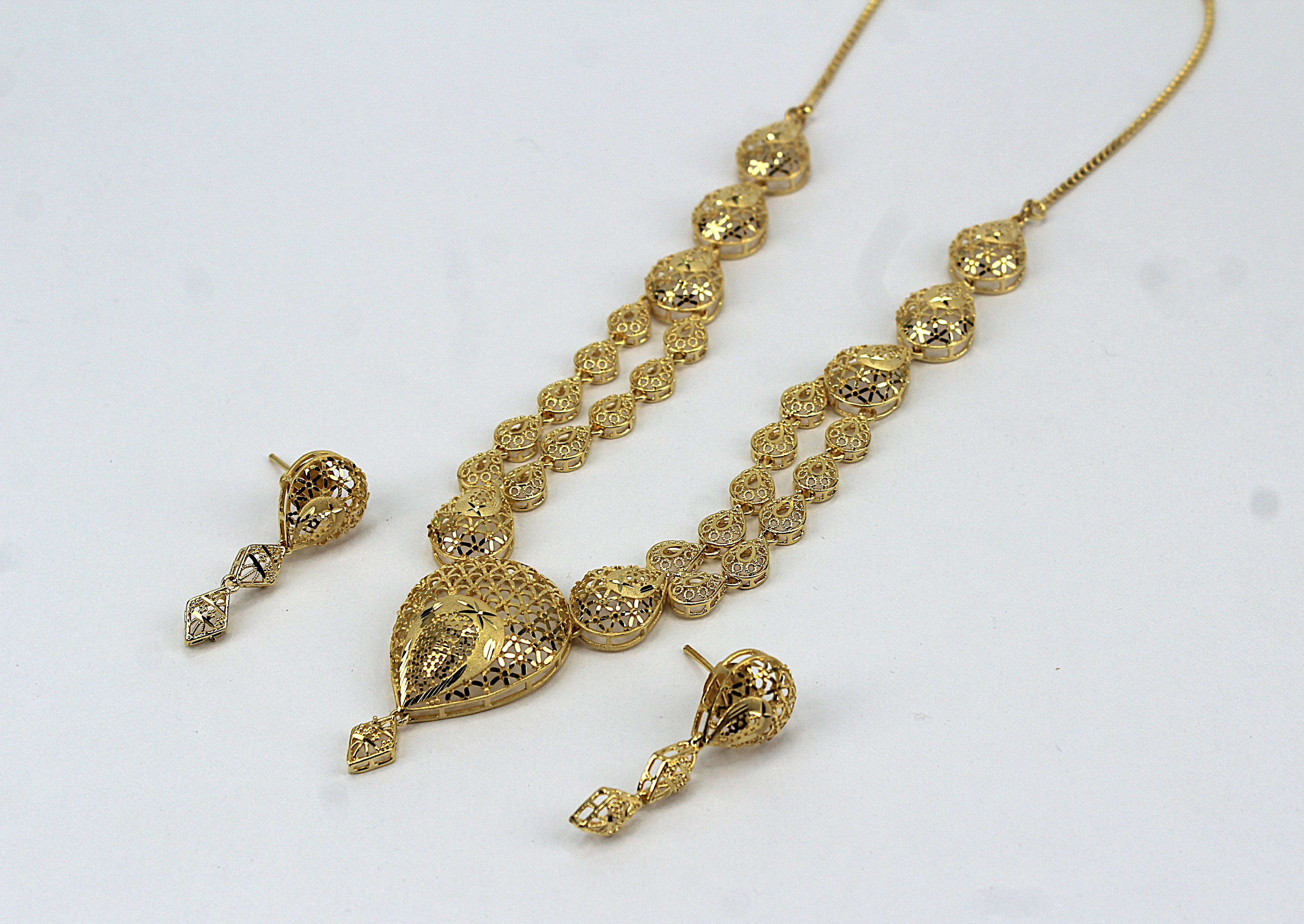 Gold Plated Necklace Set PB4 SNS1650004